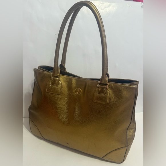 Tory Burch Robinson Patent Leather Large SatchelTote Bag In Gold - Picture 4 of 16